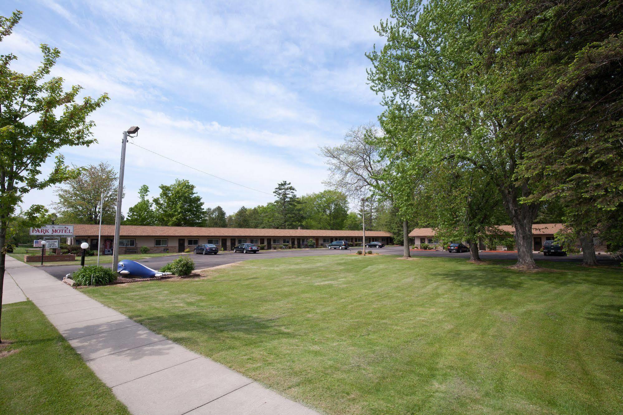 Park Motel Marshfield Exterior photo